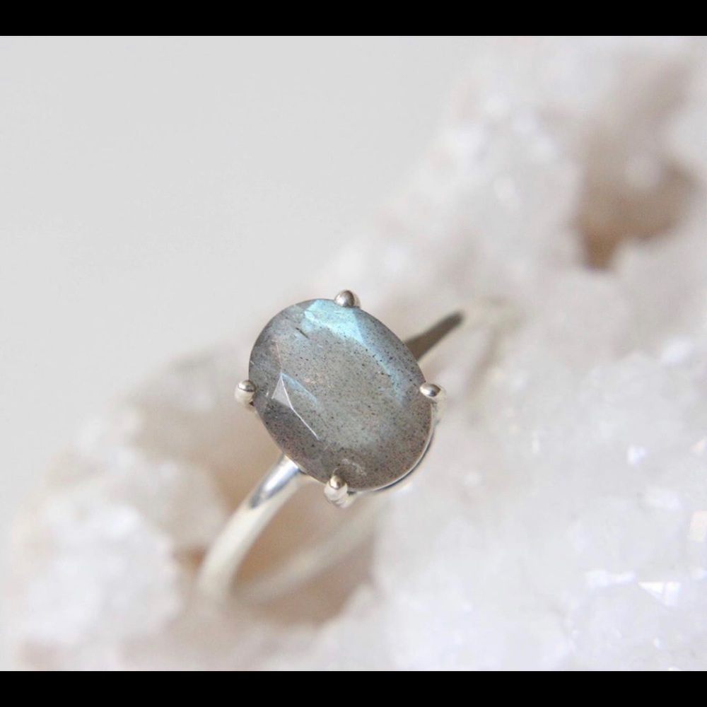 4 Prong Labradorite Ring - size 6